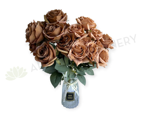 SP0375-S89 Silk Rustic Rose Bunch 45cm Brown / Nude | ARTISTIC GREENERY