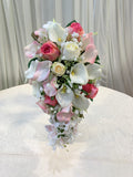 Teardrop Bouquet - Pink & White - Cheryl W