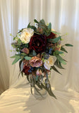 ARTISTIC GREENERY - Teardrop / Natural Bouquet - Mixed Flowers & Greenery - Shannon W